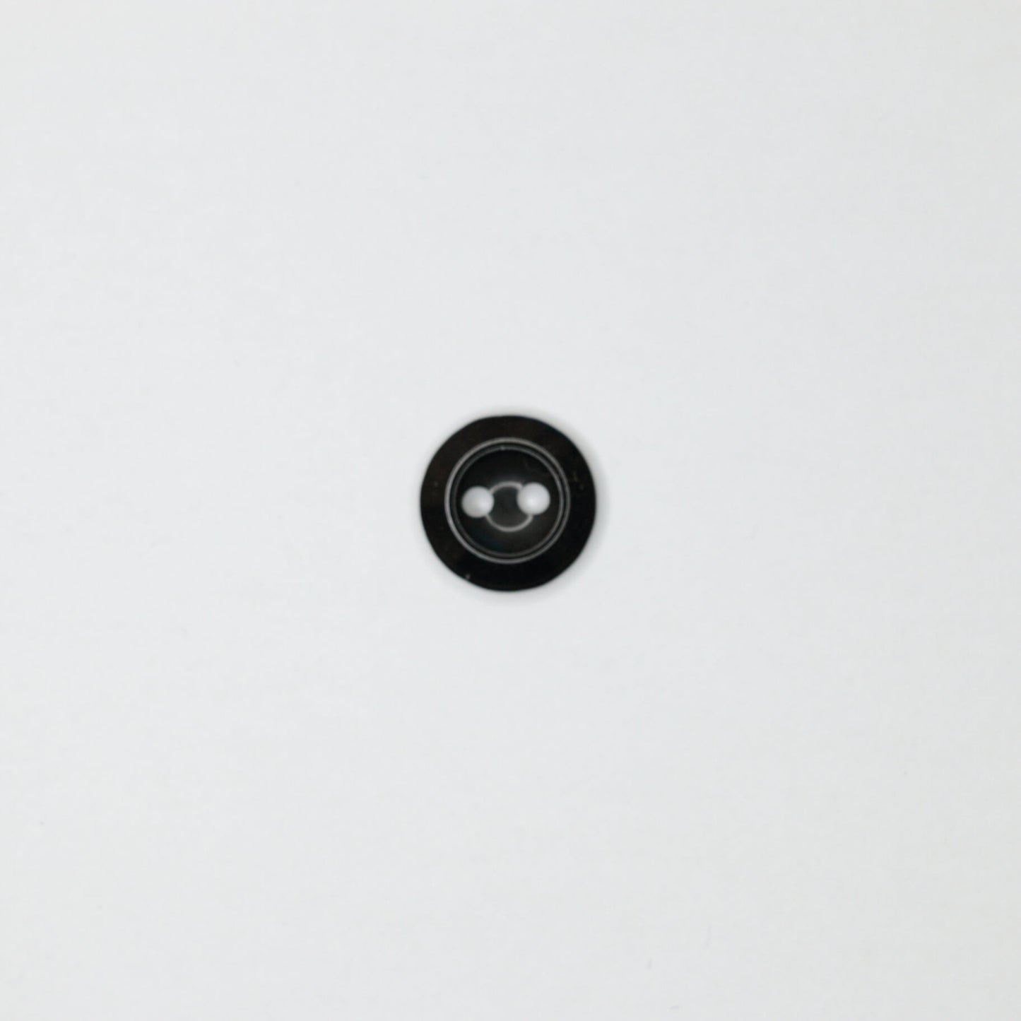 12mm Black Glossy Plastic 2H Buttons 20pk