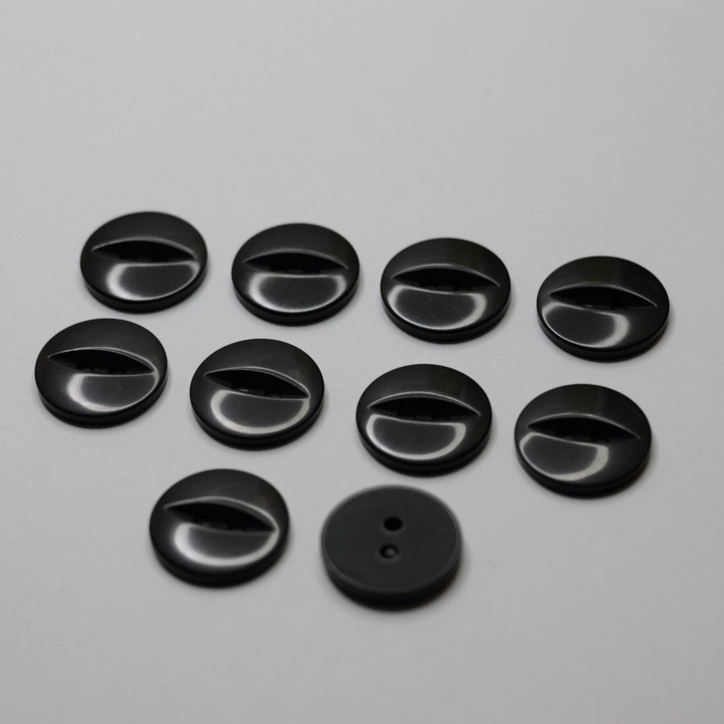 17mm Black 2-Hole Buttons 10pk
