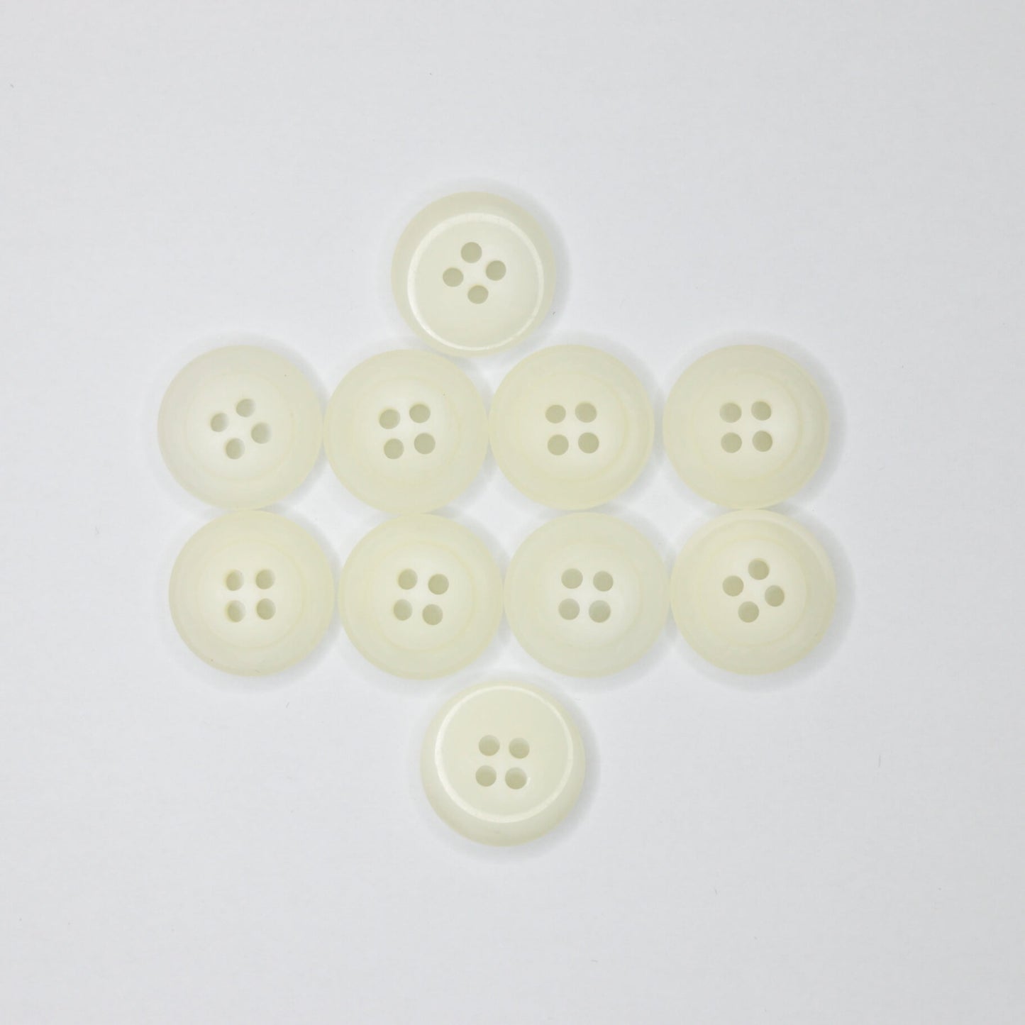 18mm White Translucent 4H Buttons 10pk