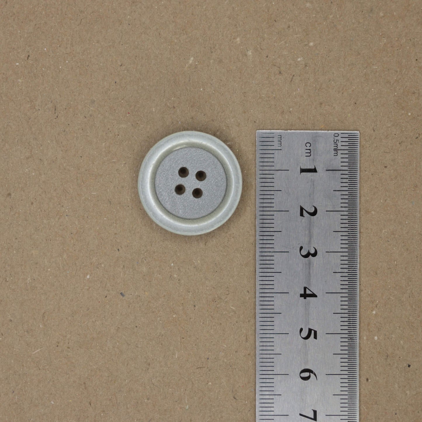 26mm Silver Grey 4-Hole Buttons 10pk