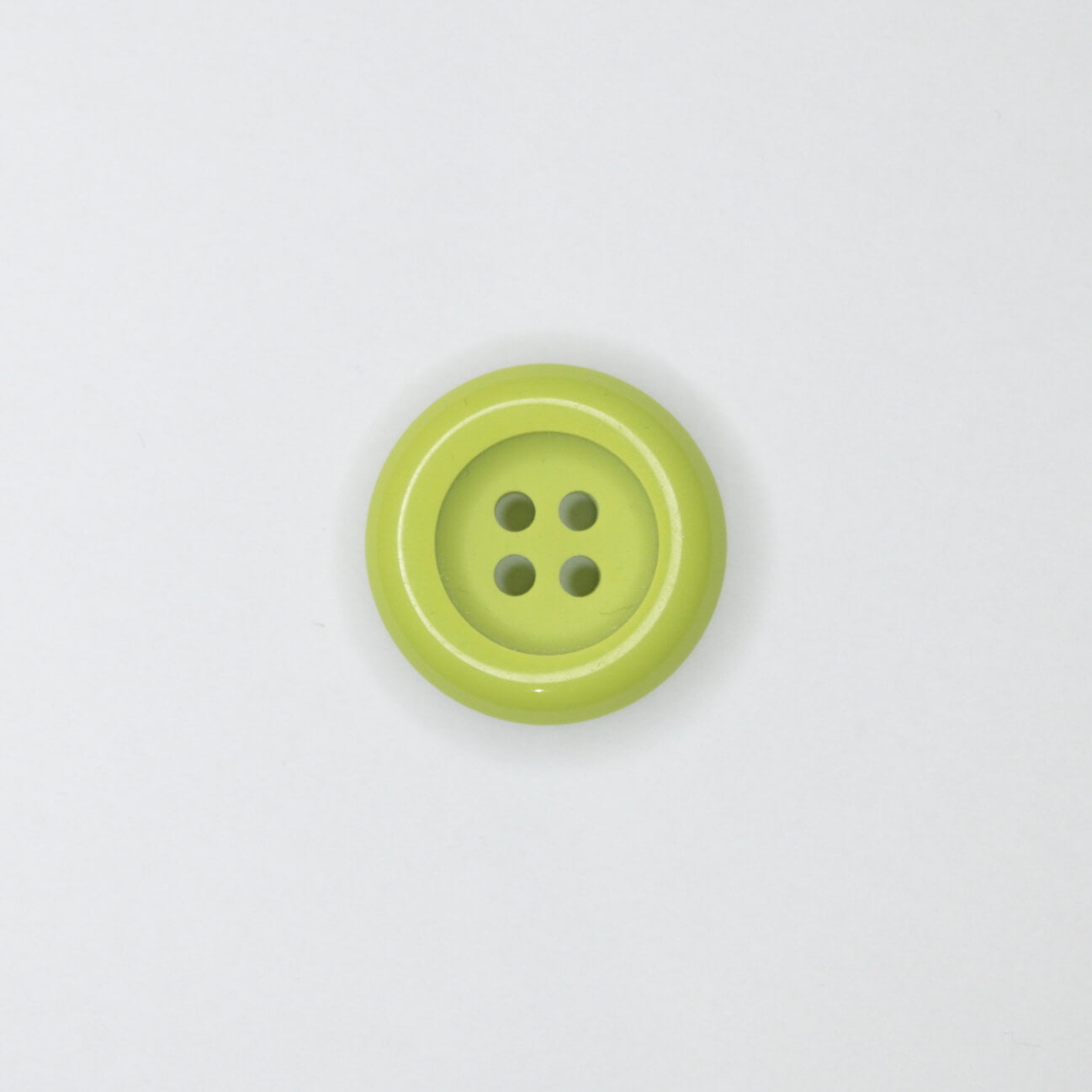 30mm Chunky Green 4H Buttons 10pk