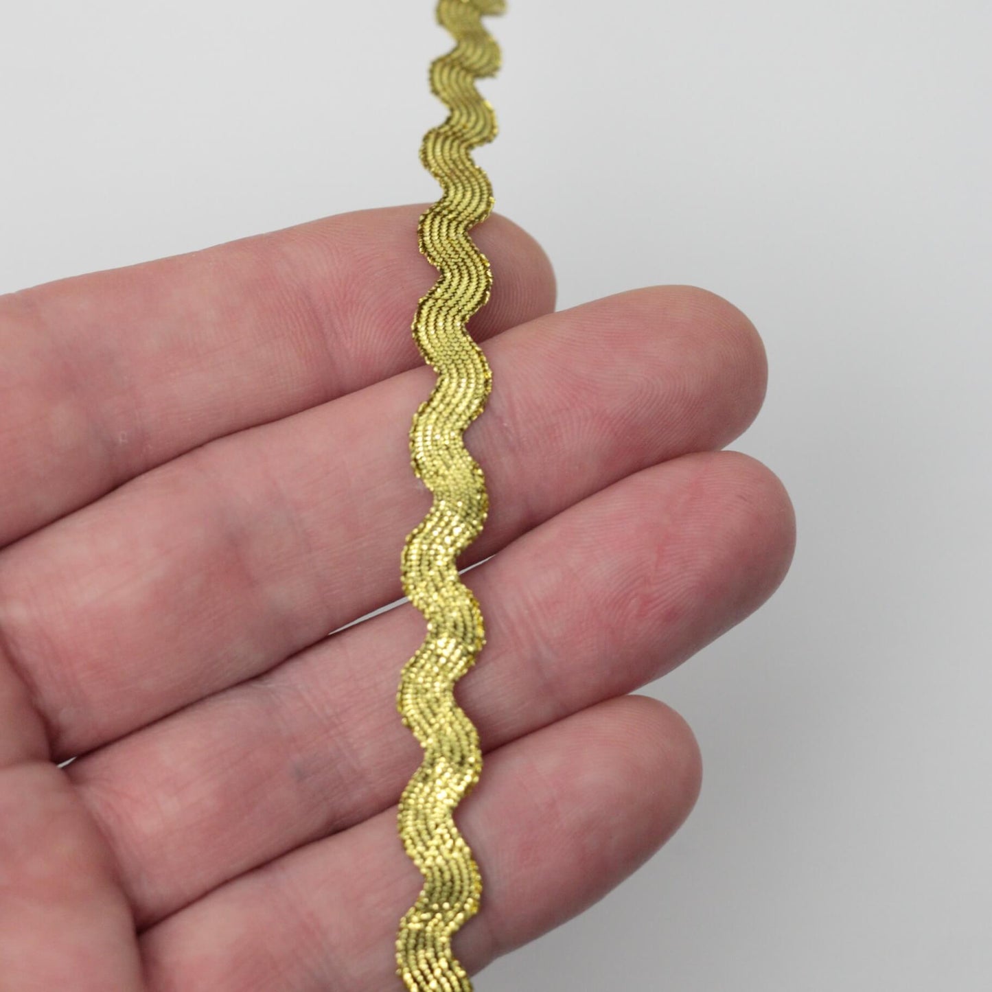 5mm Metallic Gold Ric-Rac per/metre