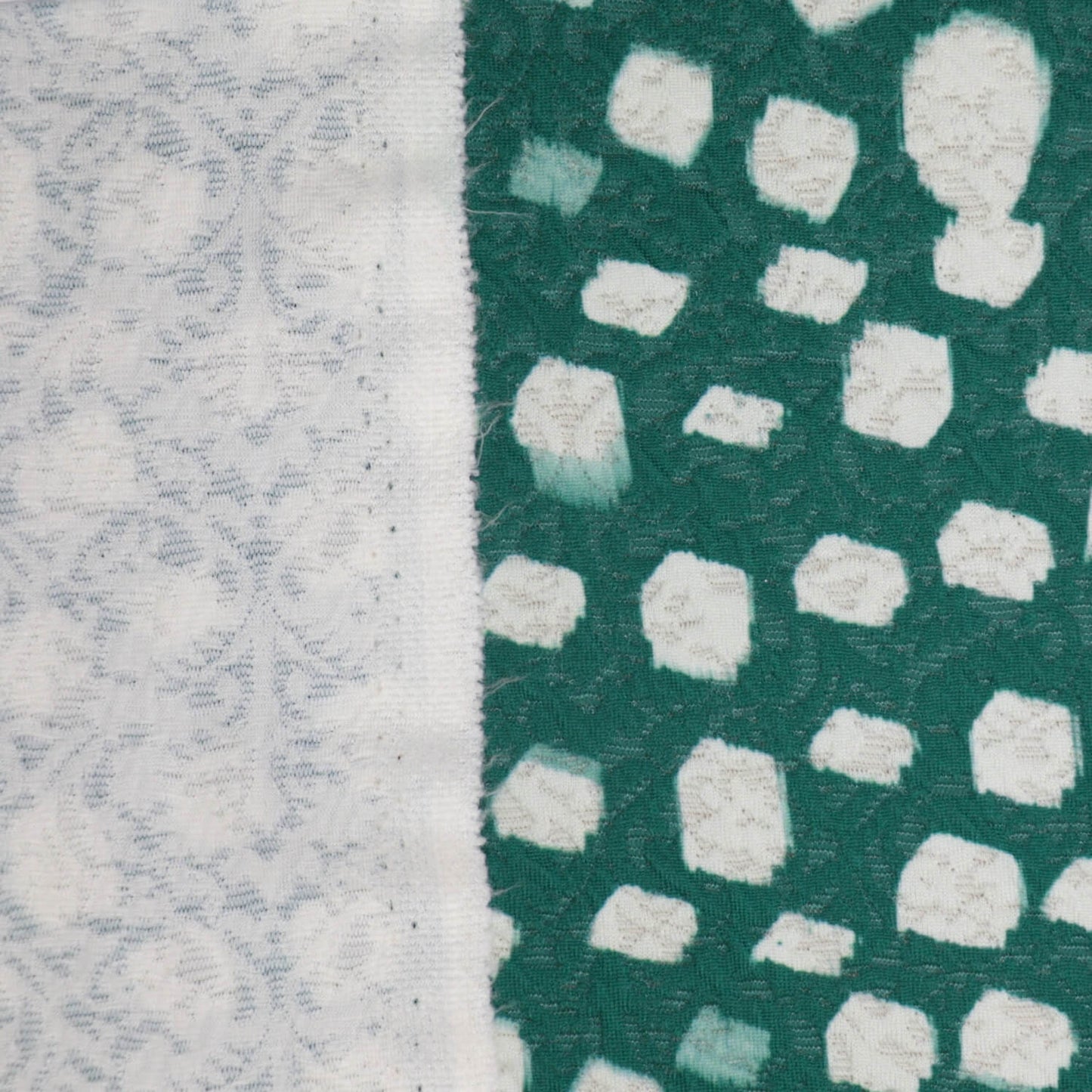 Green Spot Jacquard Knit per/metre