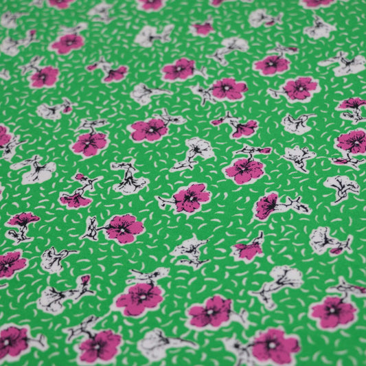 Perry Daisy Green Viscose per/metre