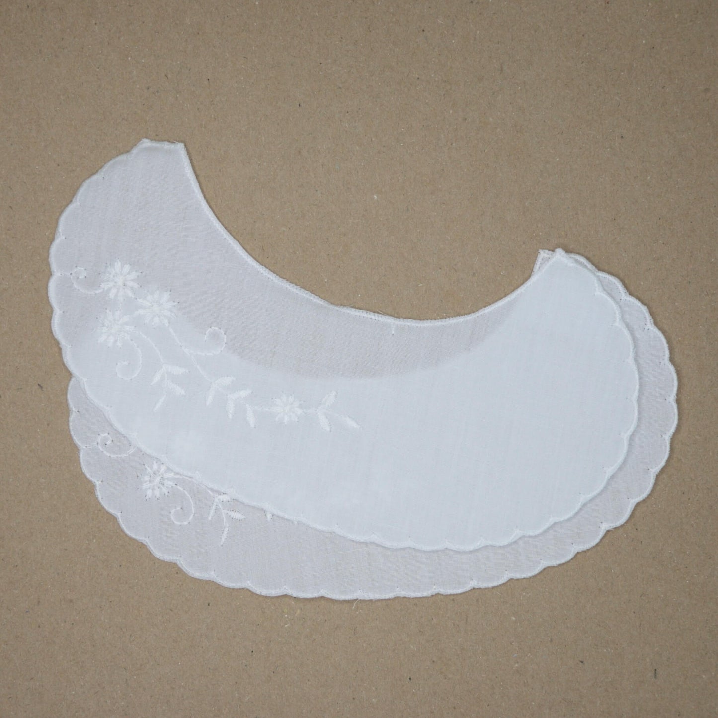White Pair of Embroidered Collars