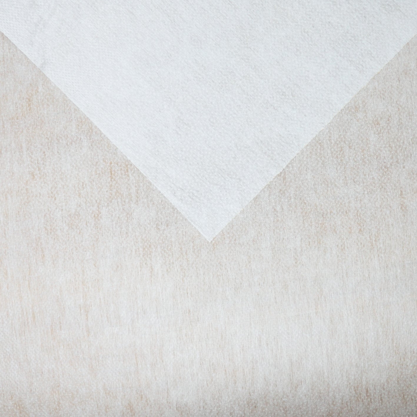 White Light/Medium Fusible Interfacing 1m