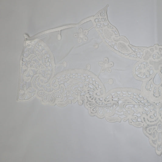 White Lace Collar Embroidery Applique