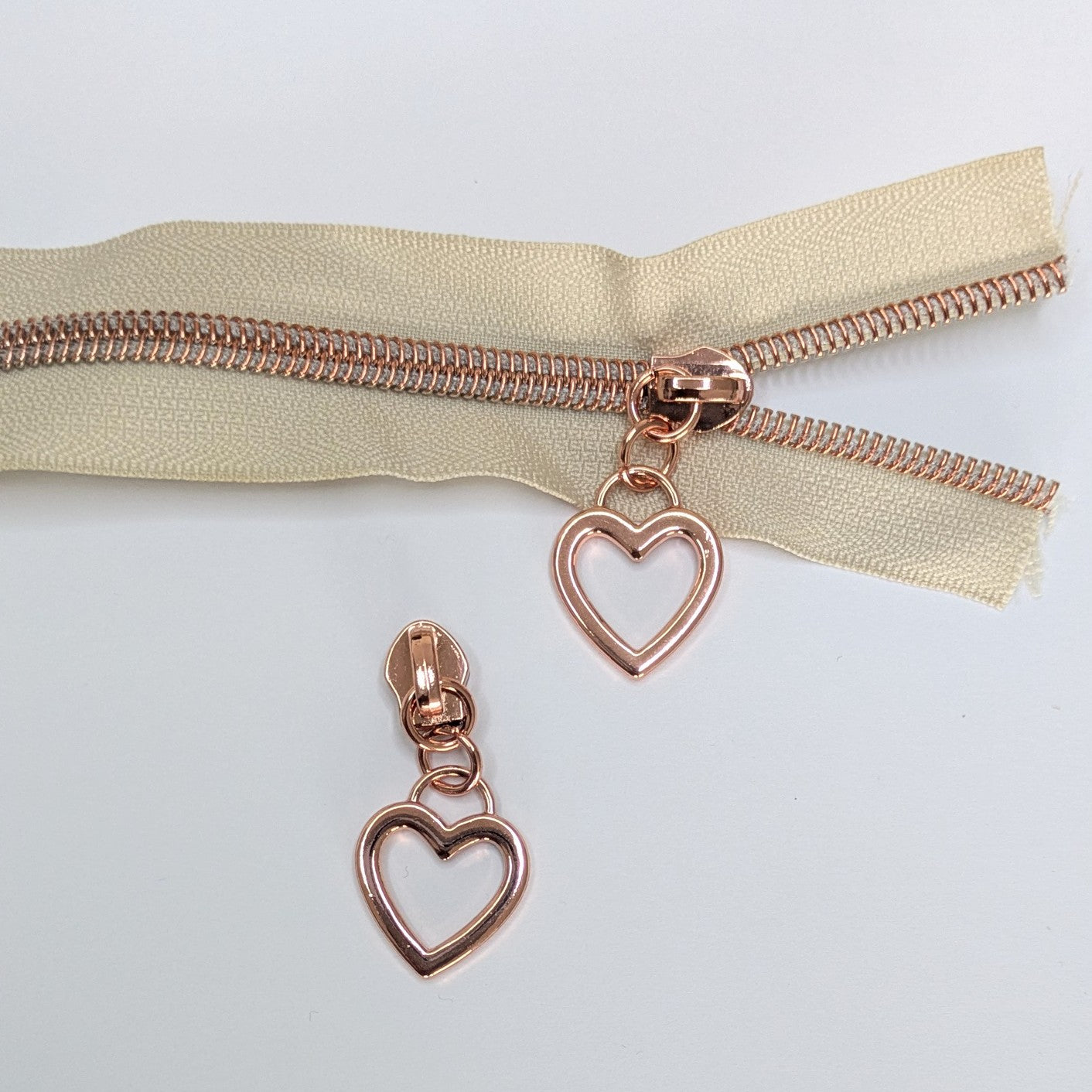 Cream & Rose Gold 1m Zipper Tape & 2 Heart Pulls #5