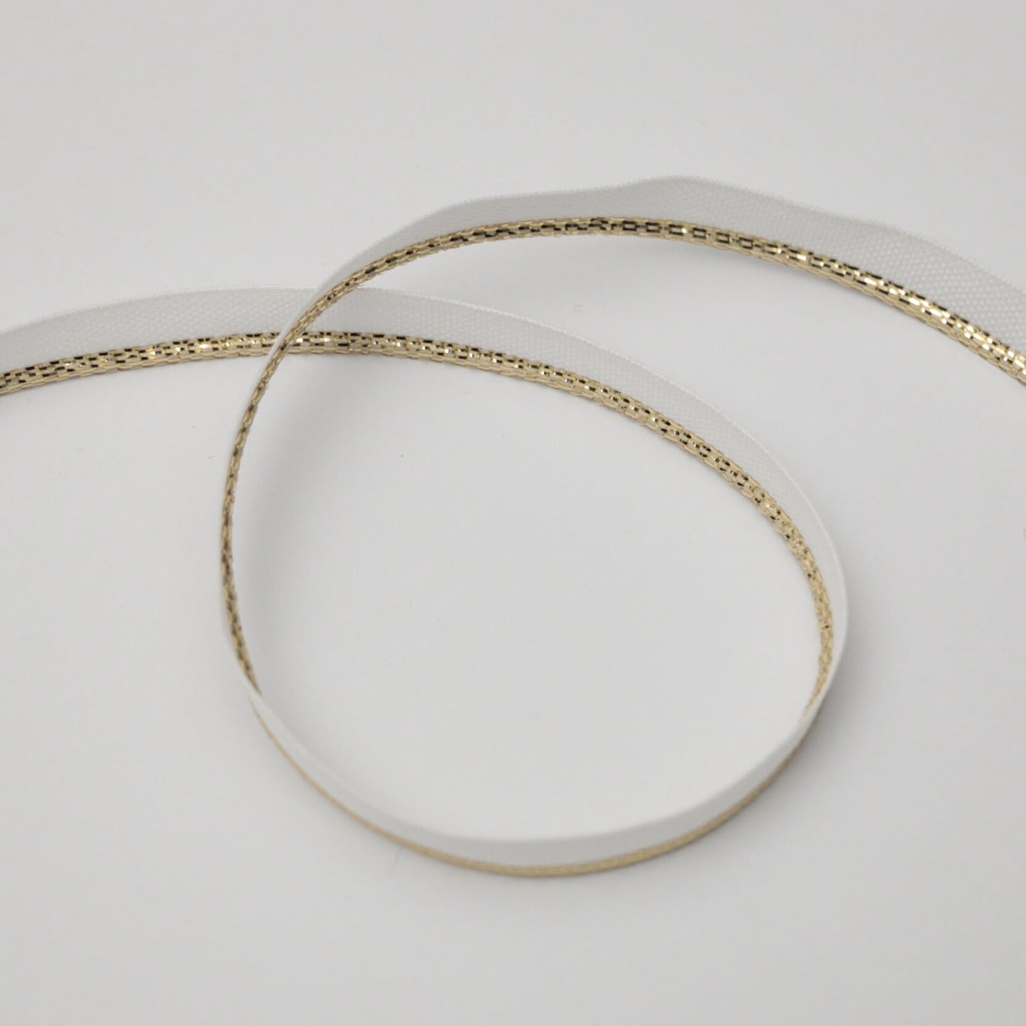 10mm White Piped Cord With Metallic Gold Edge Trim 2m