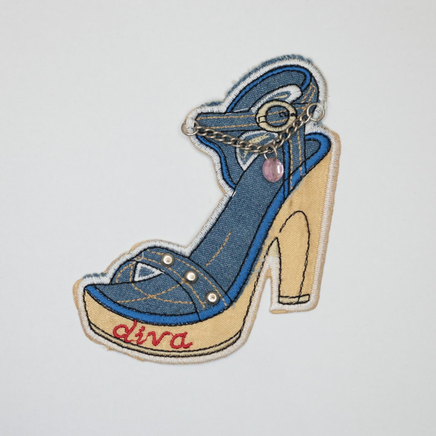 11 x 9cm Diva Denim-Type Iron-on Shoe Motifs with Chain & Metal Studs