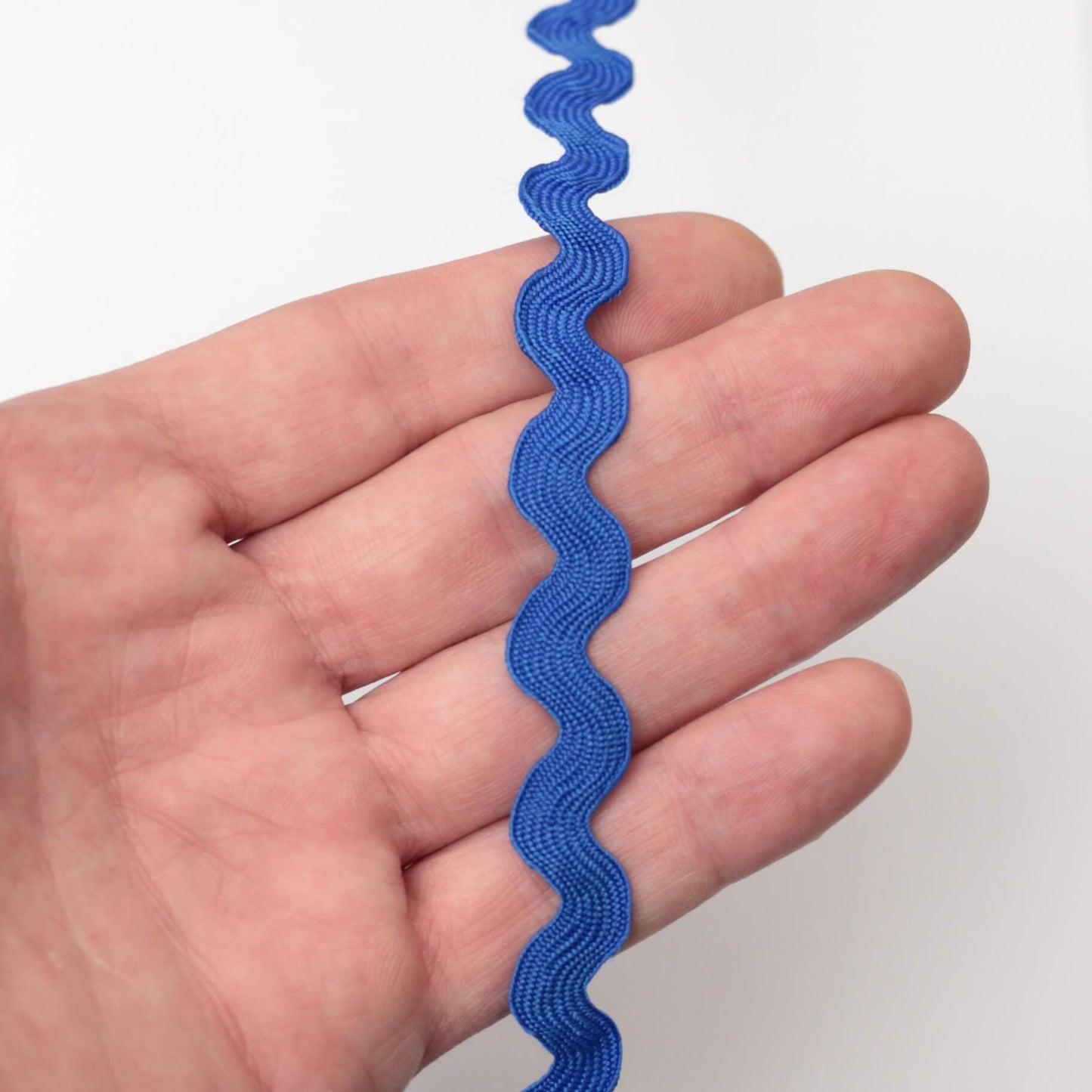 13mm Bright Blue Jumbo Ric-Rac Trim per/metre