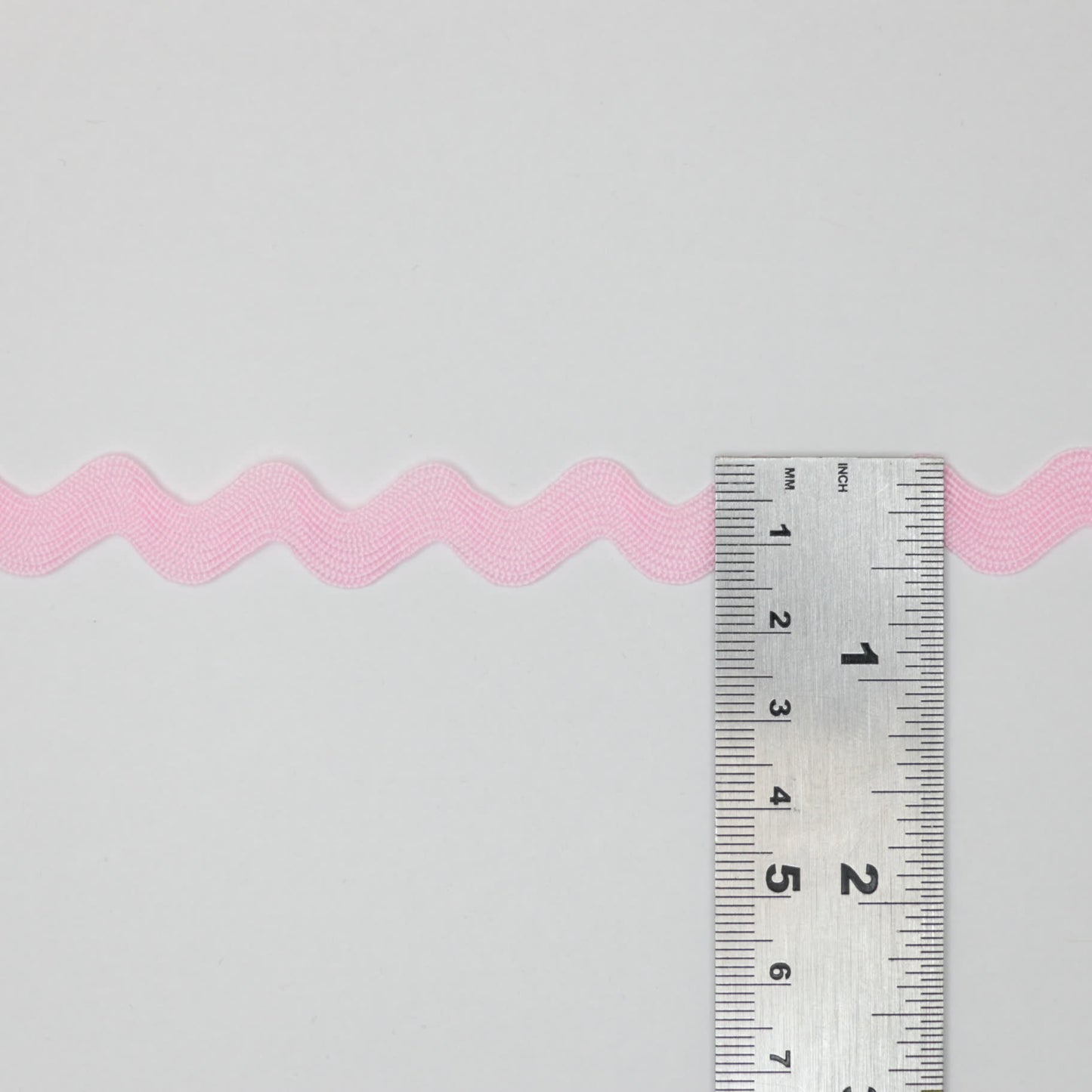 13mm Light Pink Jumbo Ric-Rac Trim per/metre