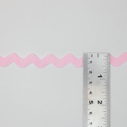13mm Light Pink Jumbo Ric-Rac Trim per/metre