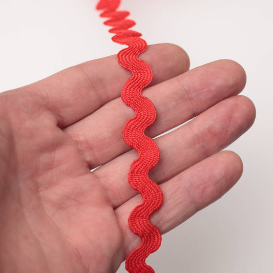 13mm Red Jumbo Ric-Rac Trim per/metre
