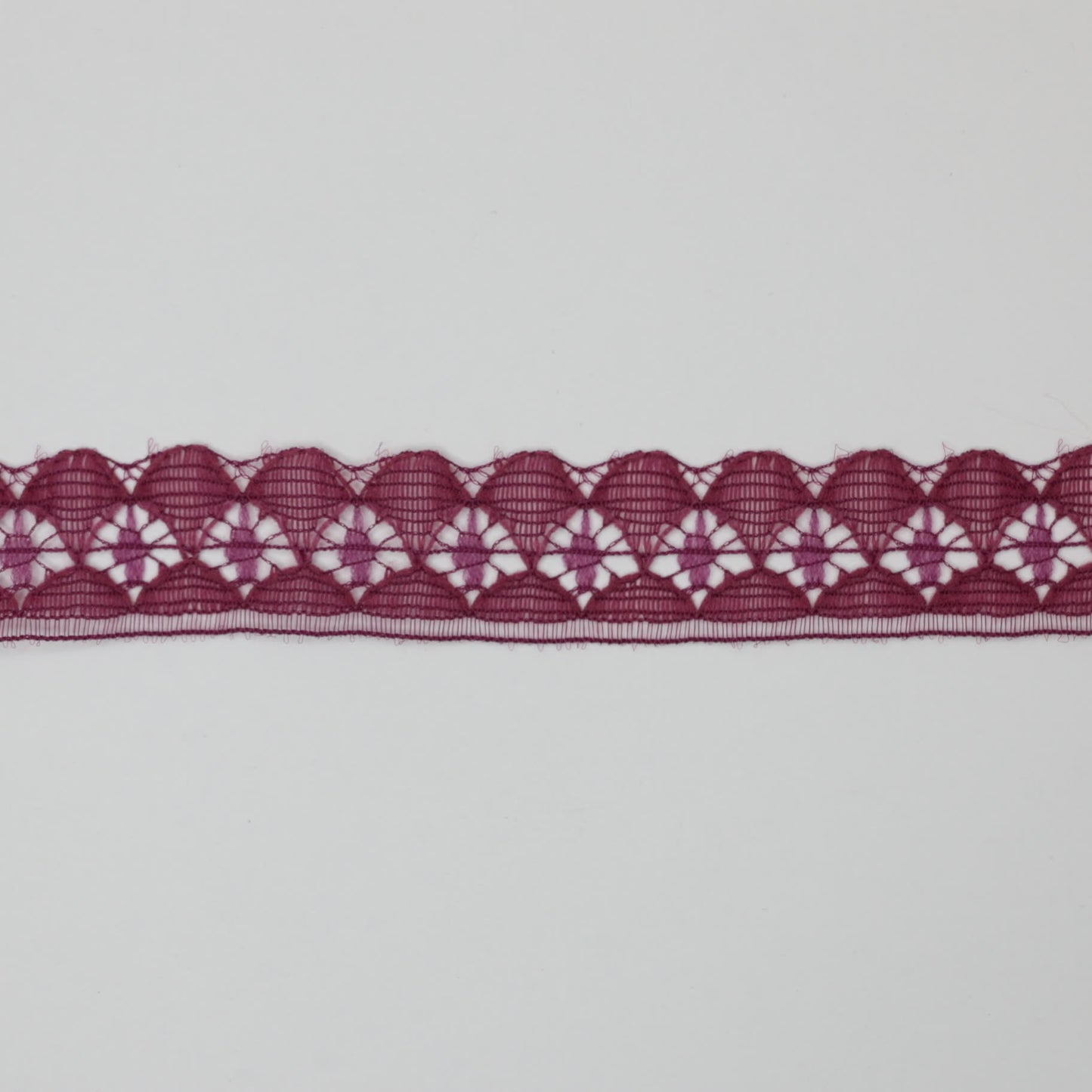 16mm Burgundy Colour Lace per/metre