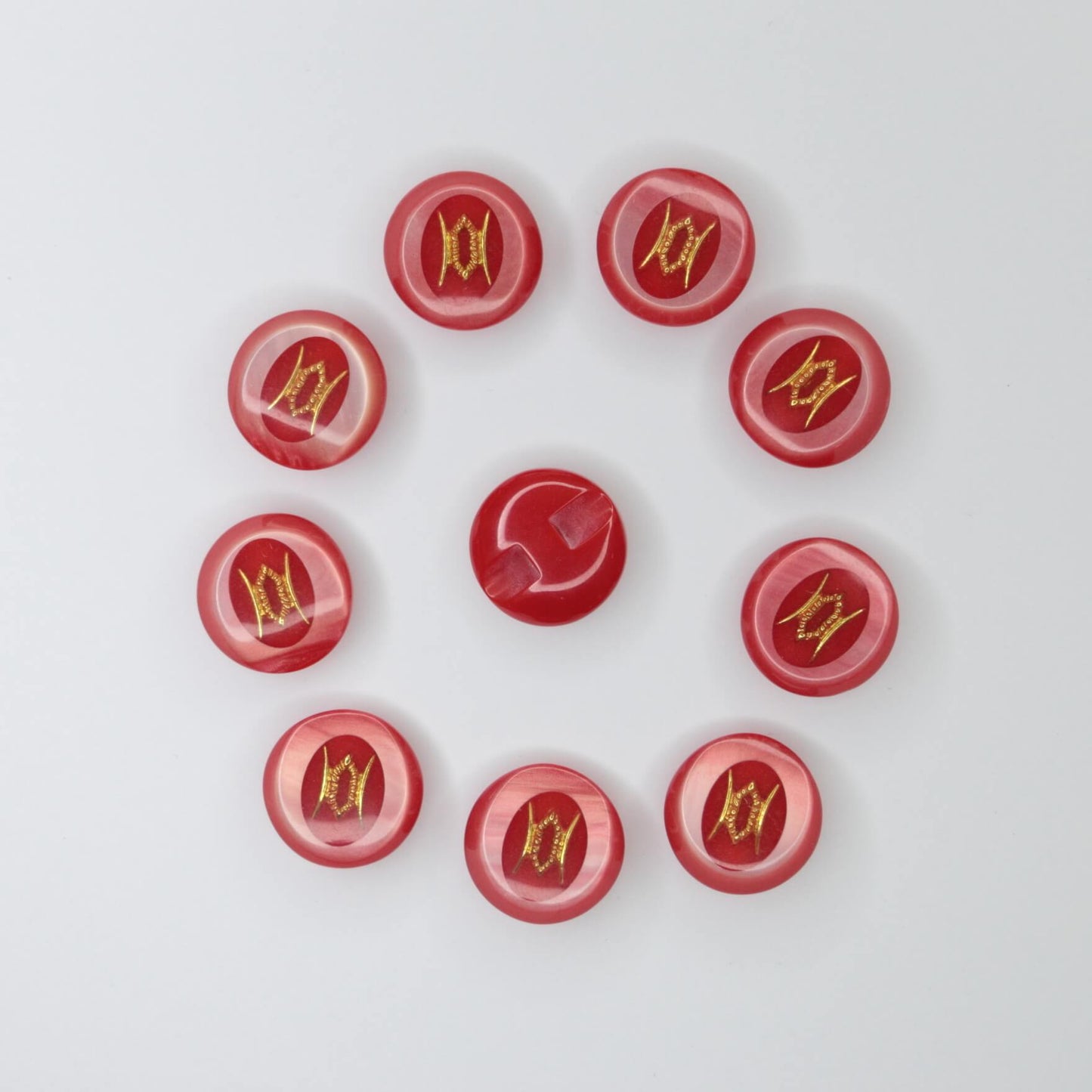 17mm Red/Gold Bridge-Hole Buttons 10pk