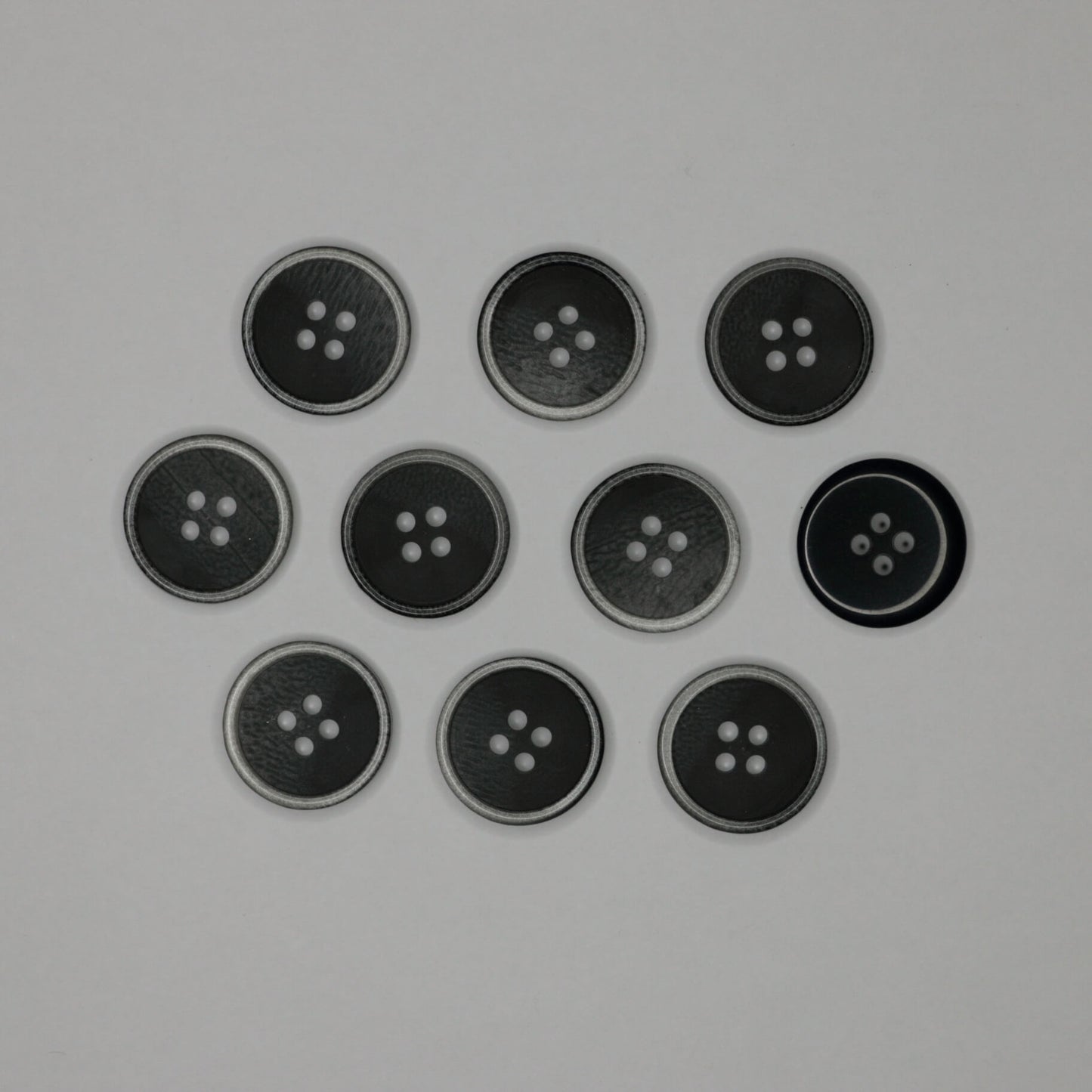 18mm Black & Grey-Rim 4-Hole Buttons 10pk