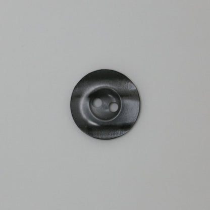 18mm Grey Pearlescent Plastic 2H Buttons 10pk