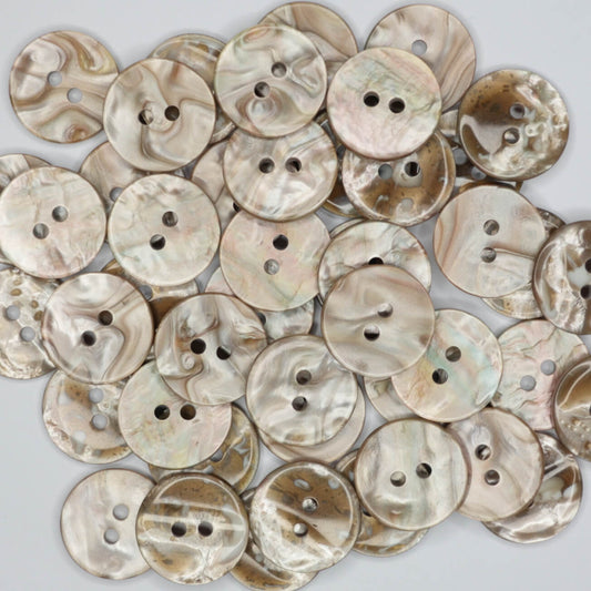 18mm Beige Shell 2 Hole Buttons 10pk