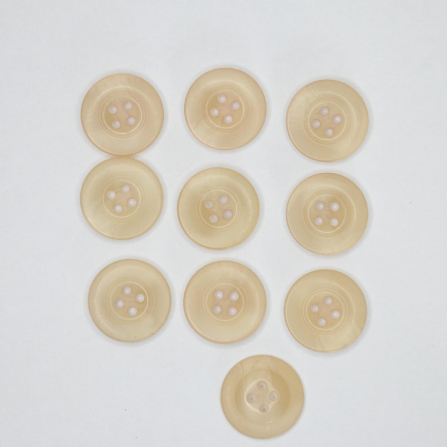 20mm Cream Marble Swirl 4-Hole Buttons 10pk