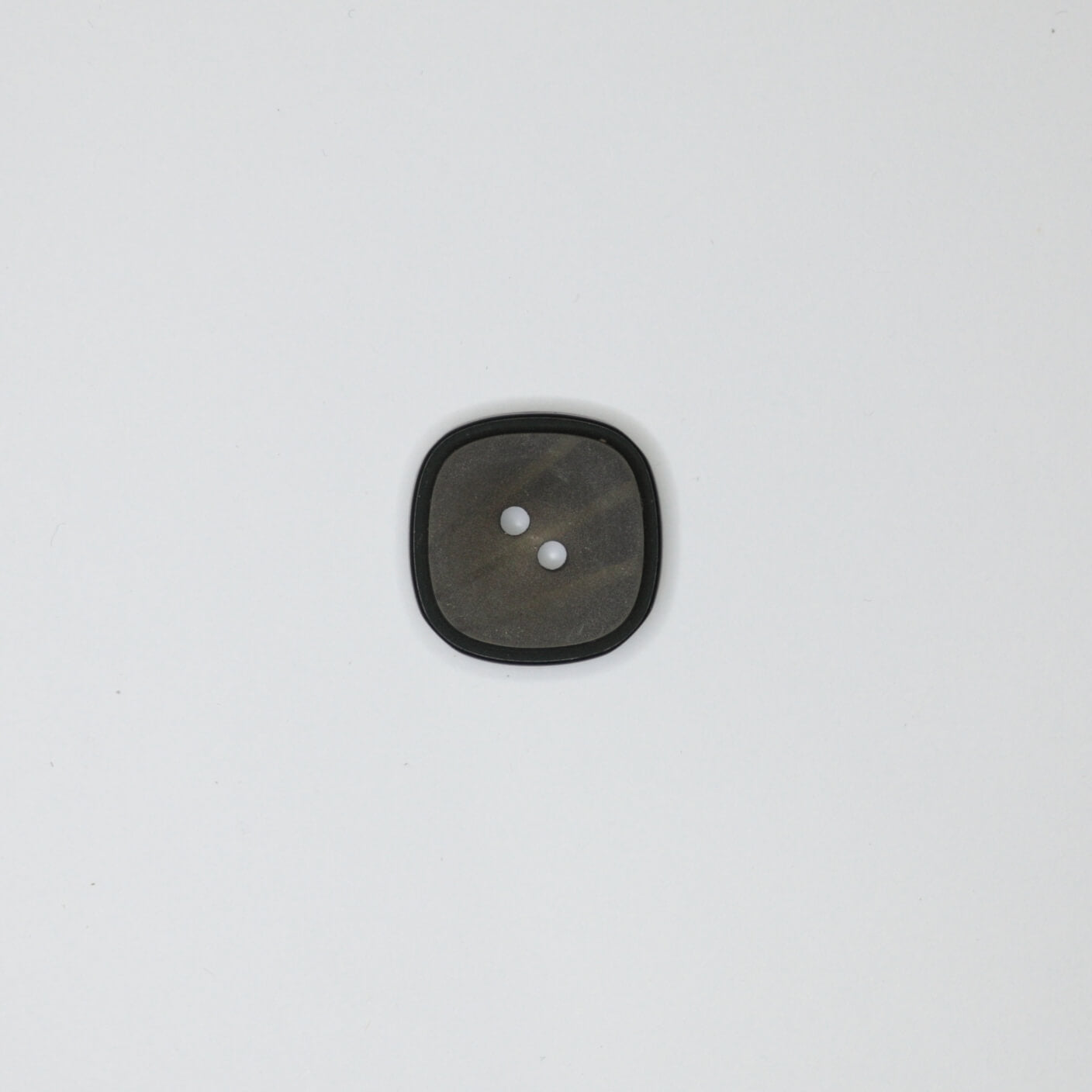 21m Square Grey 2-Hole Buttons 14pk