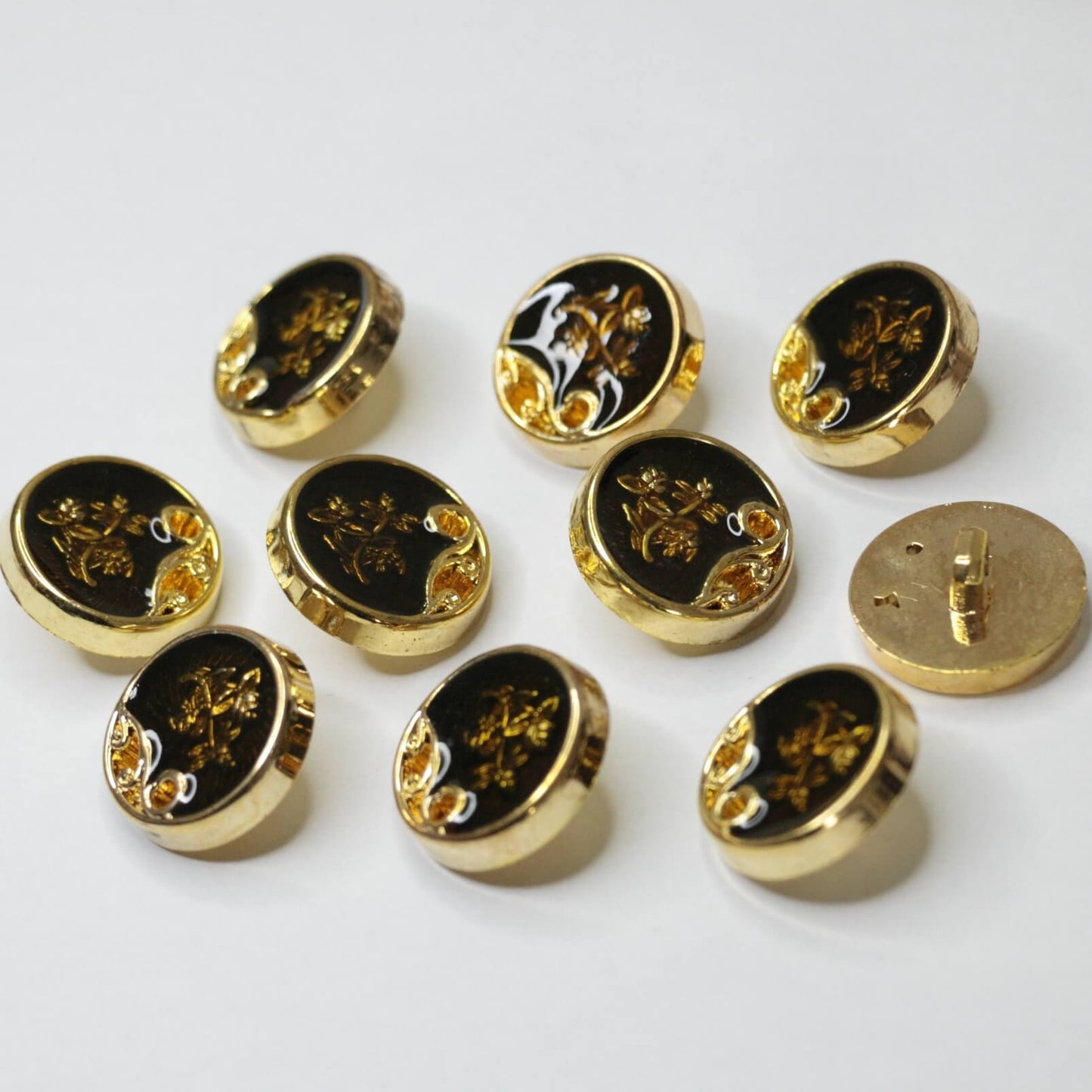 21mm Gold Floral Shank-Hole Buttons 10pk