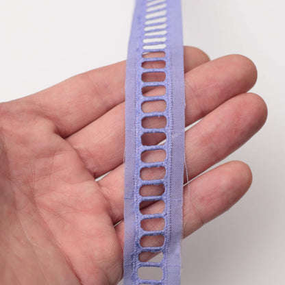 22mm Lilac Guipure Type Lace Trim per/metre