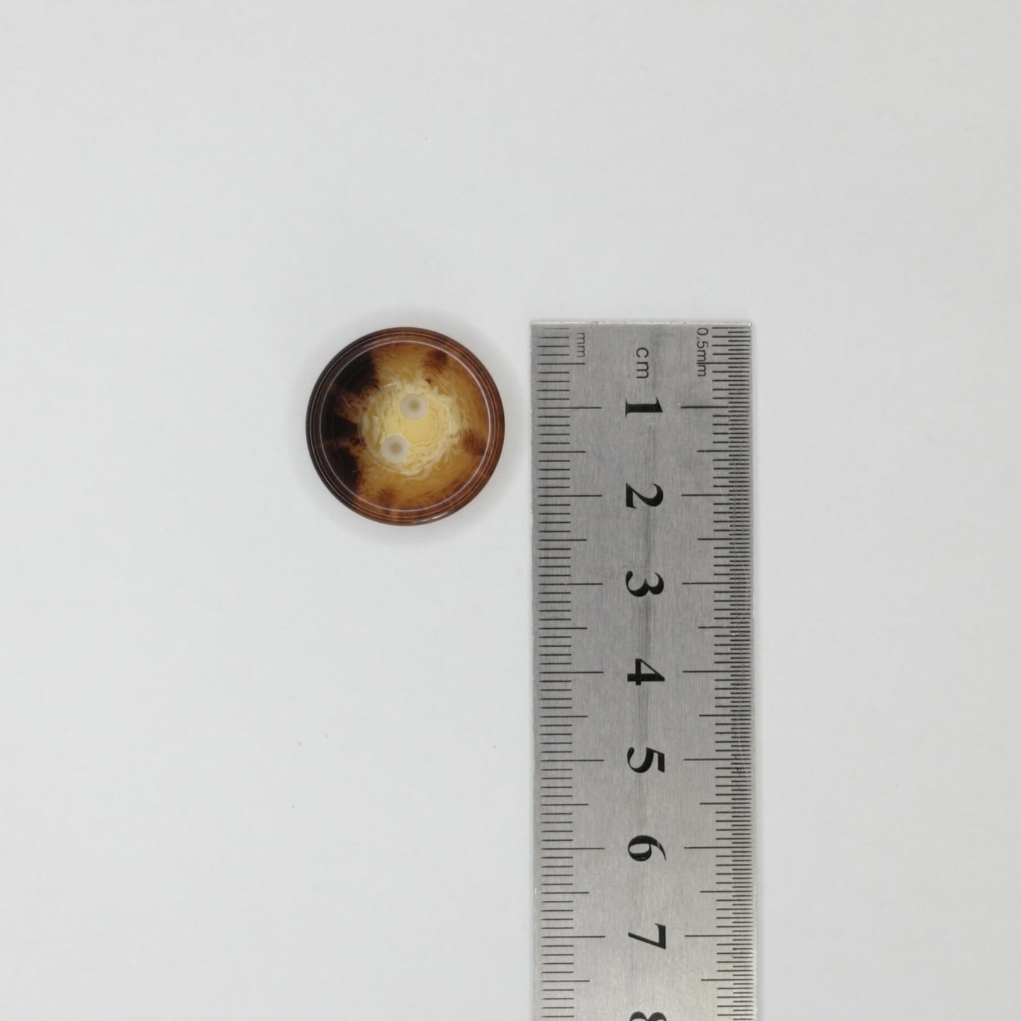 23mm Cream & Brown Marble 2-Hole Buttons 10pk