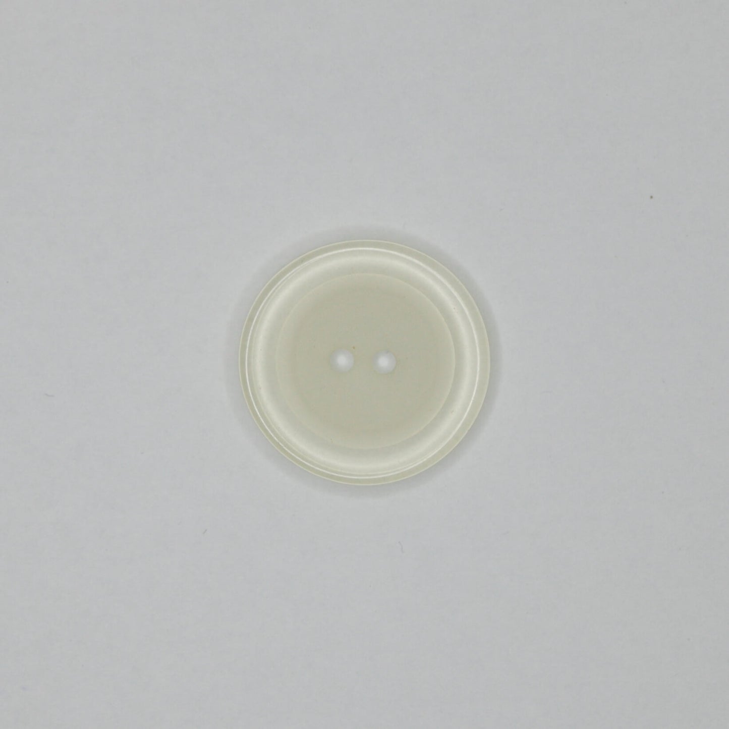 23mm Transparent Frosted 2-Hole Buttons 10pk