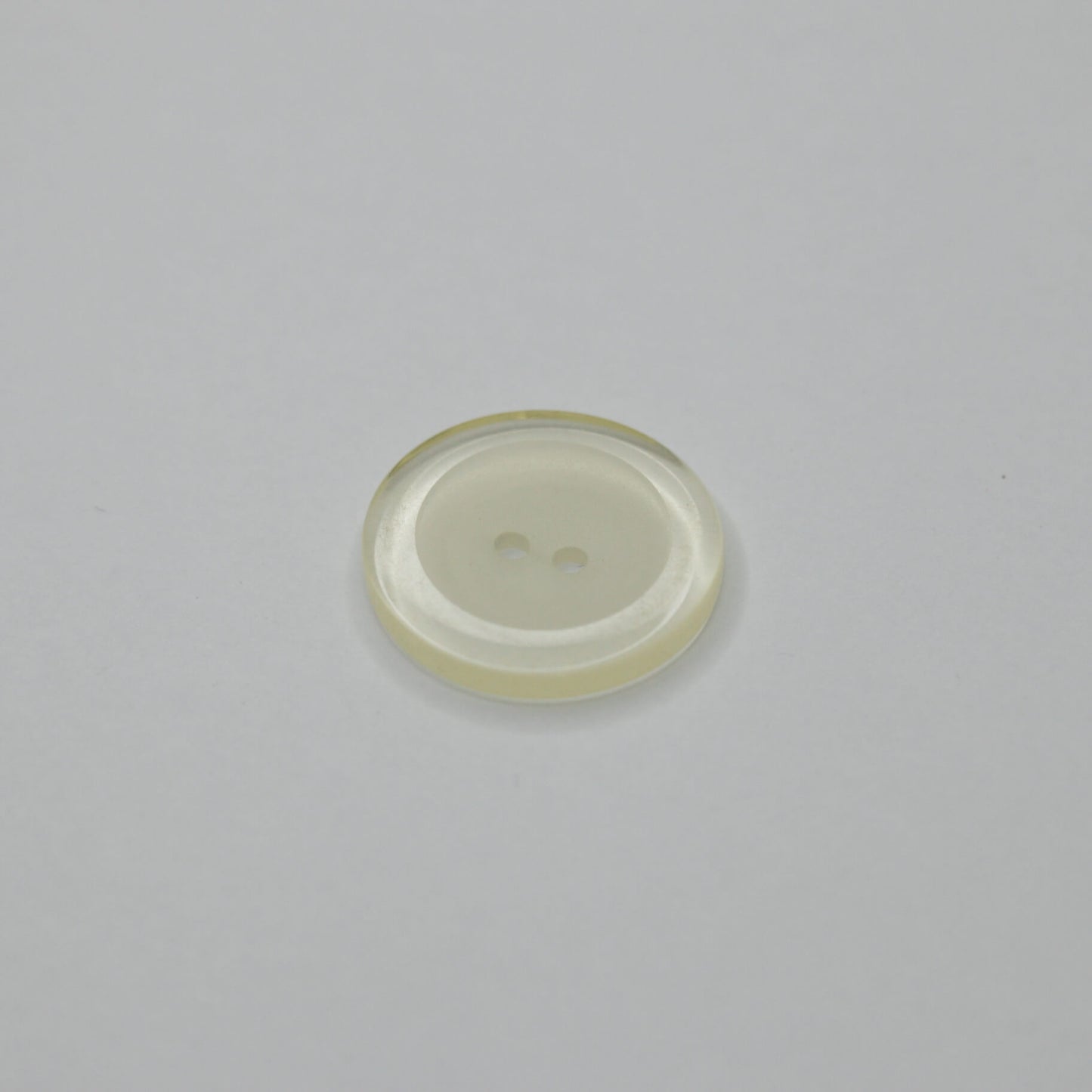 23mm Transparent Frosted 2-Hole Buttons 10pk