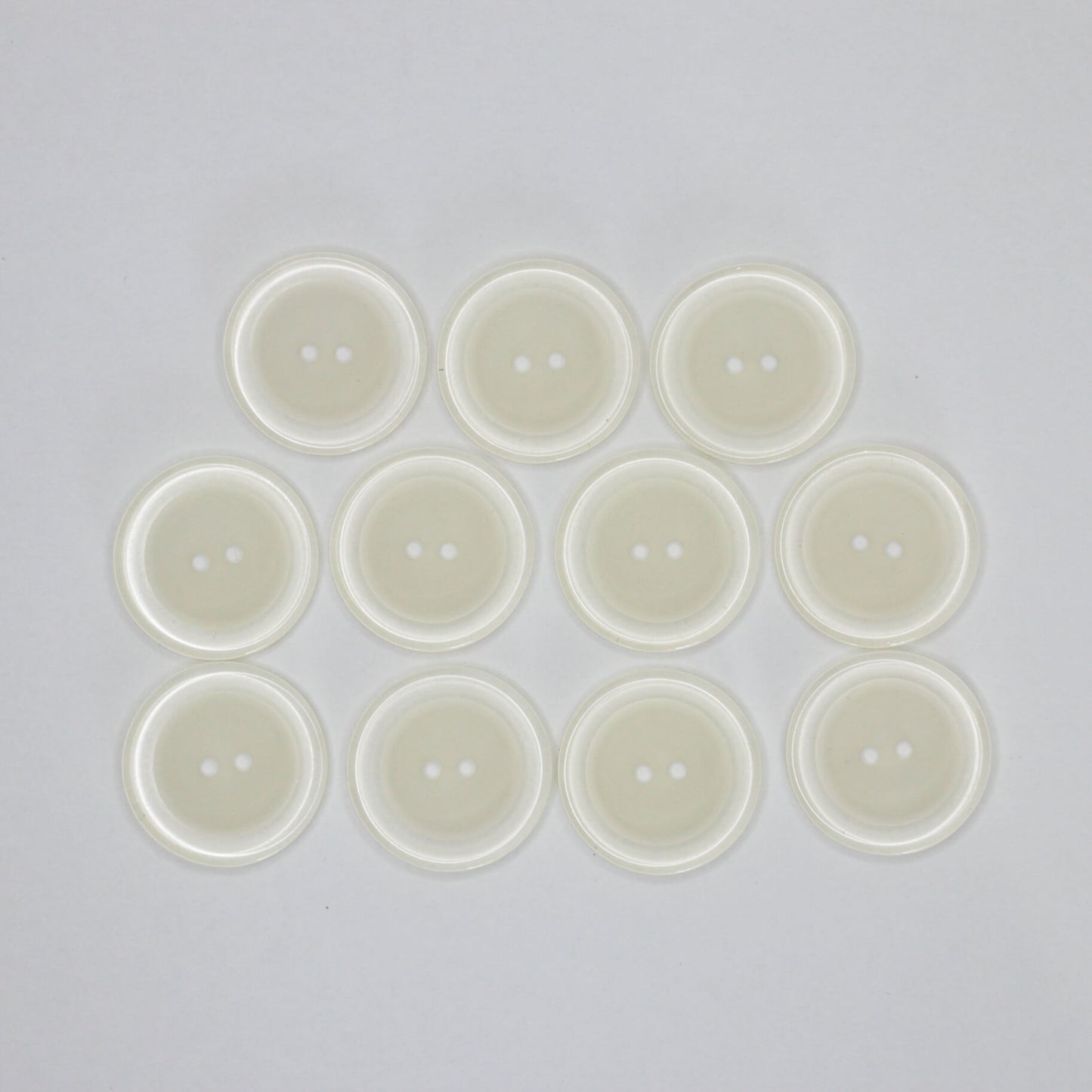 23mm Transparent Frosted 2-Hole Buttons 10pk