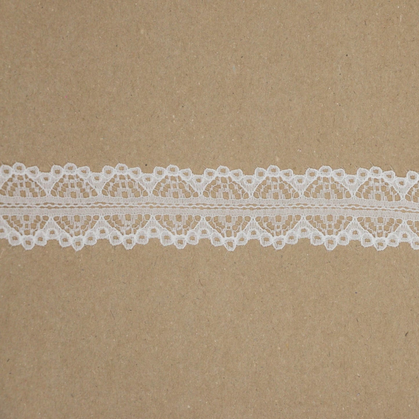 24mm White Double-Sided Lace per/metre