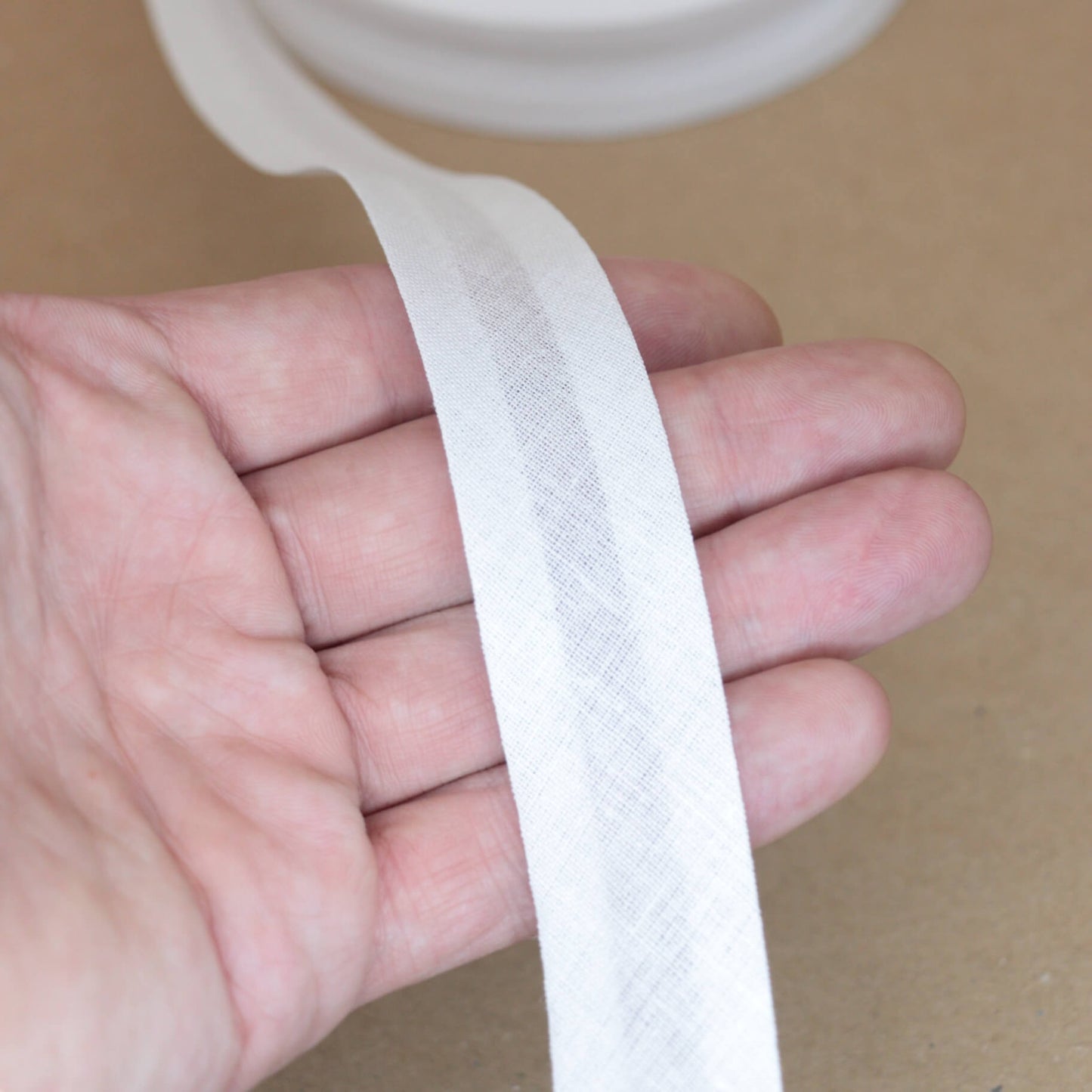 25mm White Cotton Folded Bias-Binding per/metre
