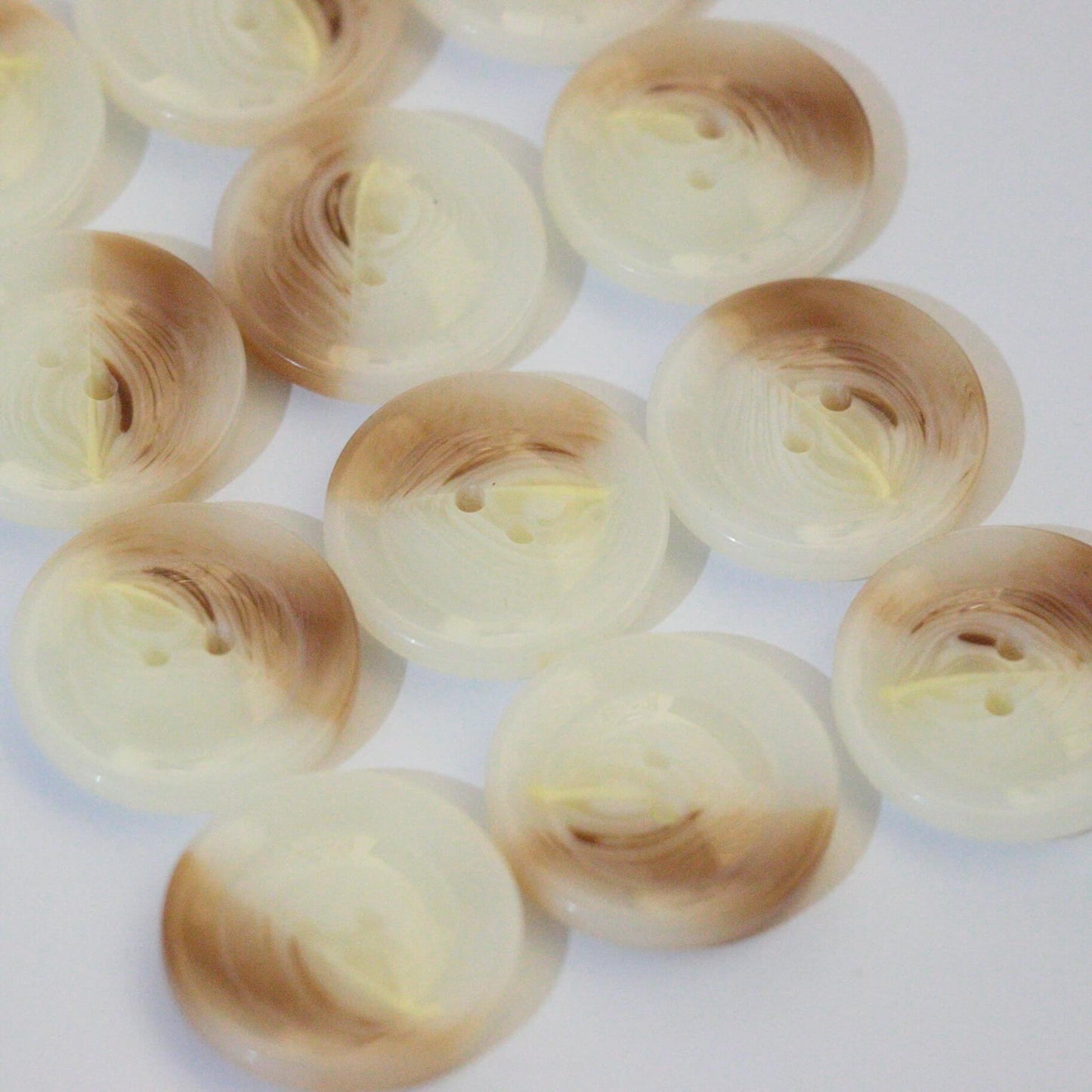 26mm Cream & Tan 2-Hole Buttons 12pk