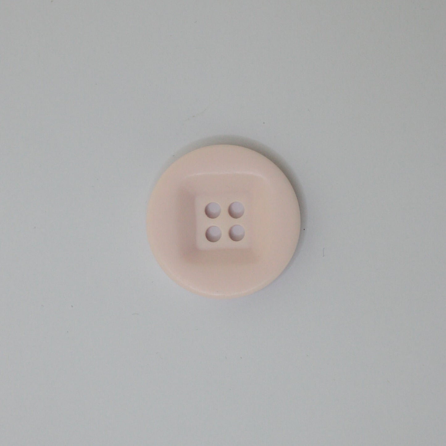 28mm Light Pink 4-Hole Plastic Buttons 10pk