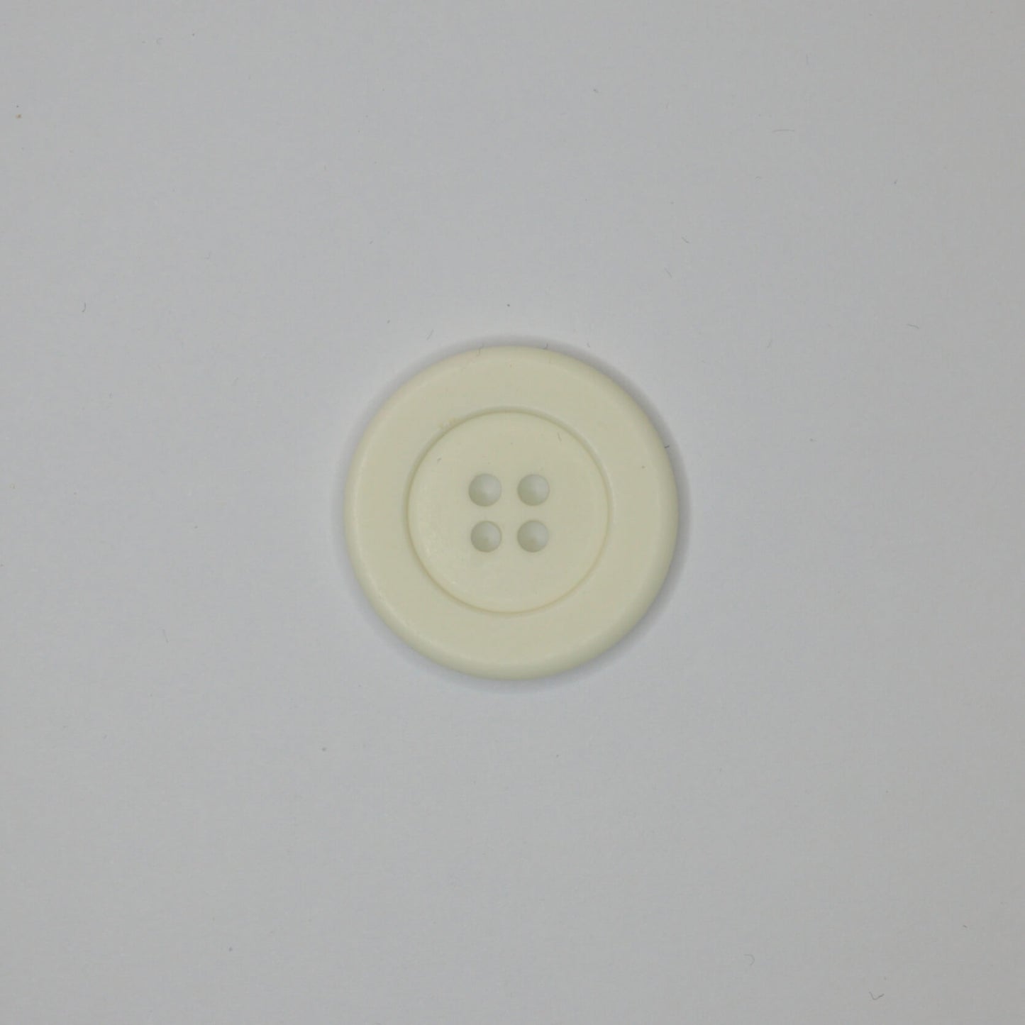 28mm Off-White 4-Hole Buttons 10pk