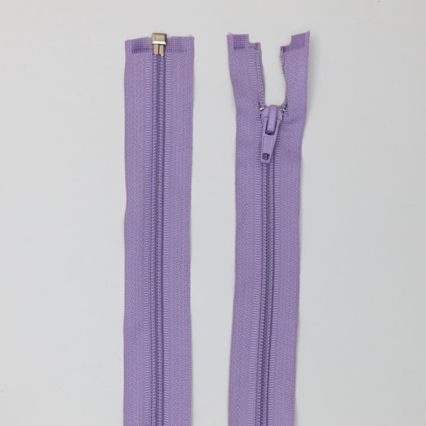 53cm (21-inch) Lilac Nylon Open-End Zip