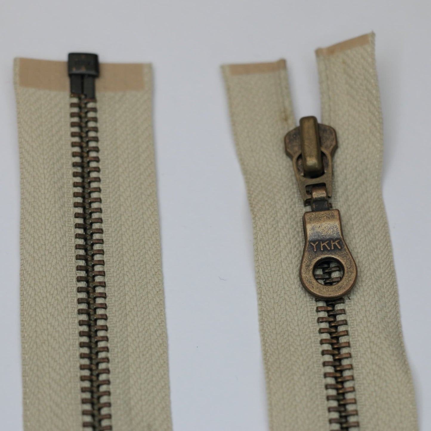 62cm (24.5-inch) YKK Fawn Open-End Zip With Old Gold Metal Teeth