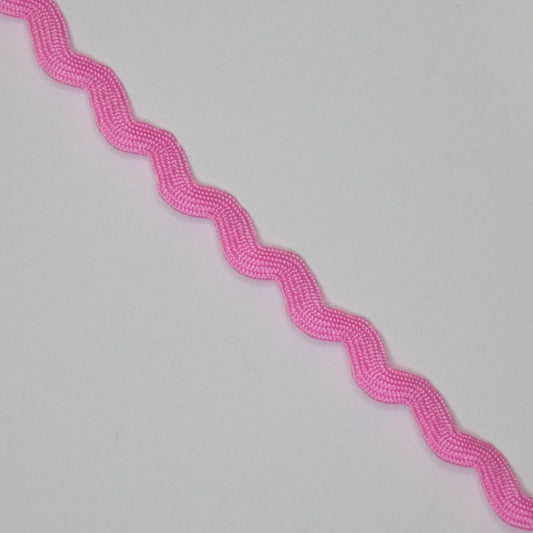 8mm Pink Ric-Rac Trim 3m