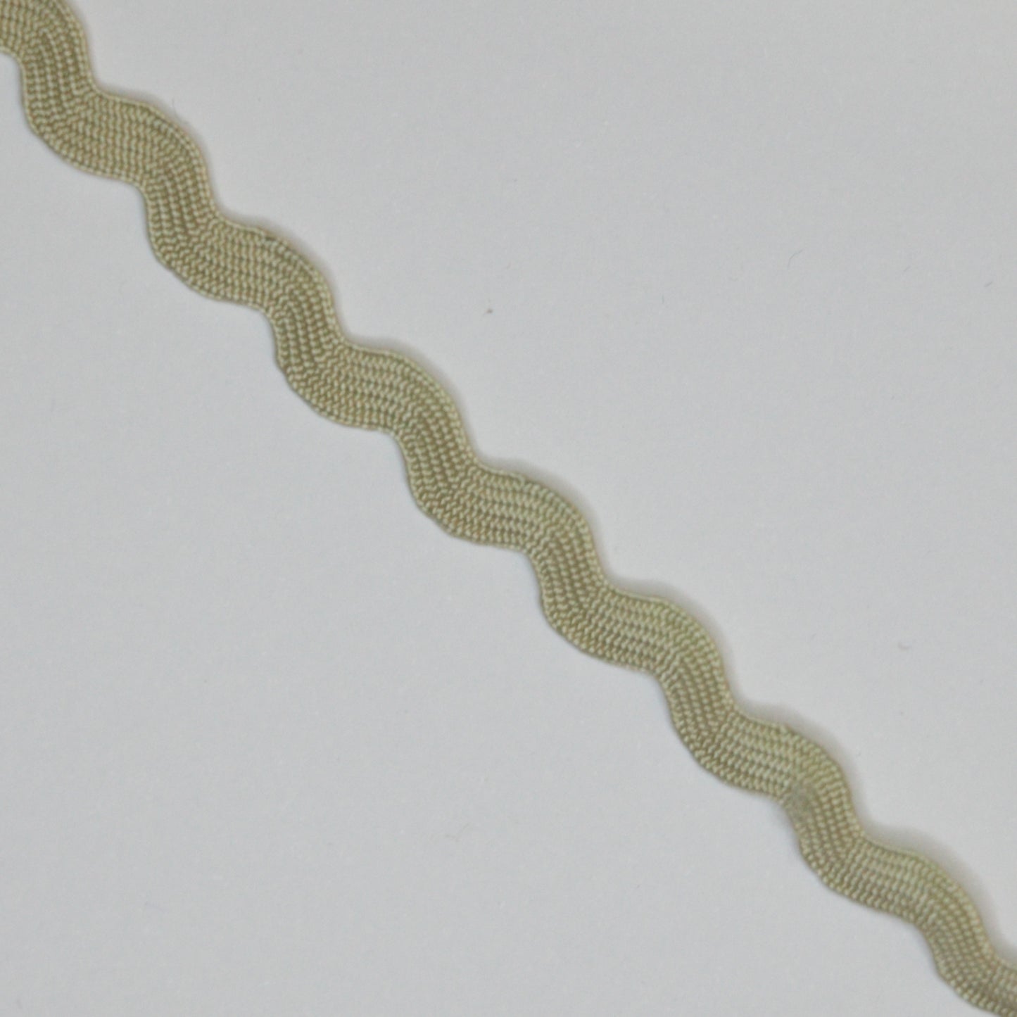 8mm Sage Green Ric-Rac Trim 3m