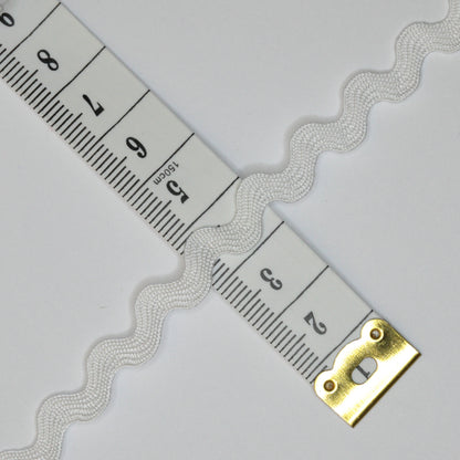8mm White Ric-Rac Trim 3m