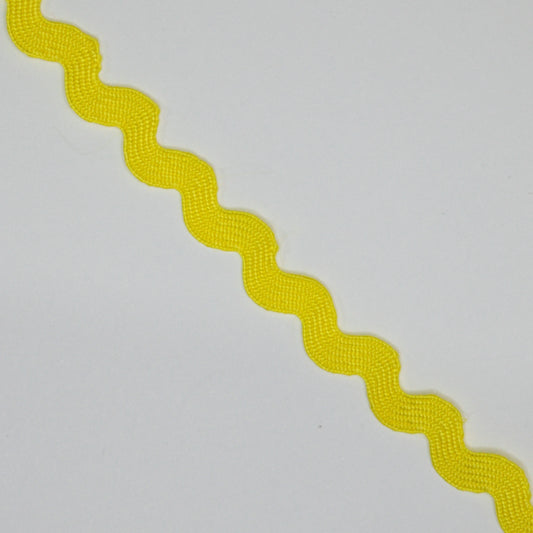 8mm Yellow Ric-Rac Trim 3m
