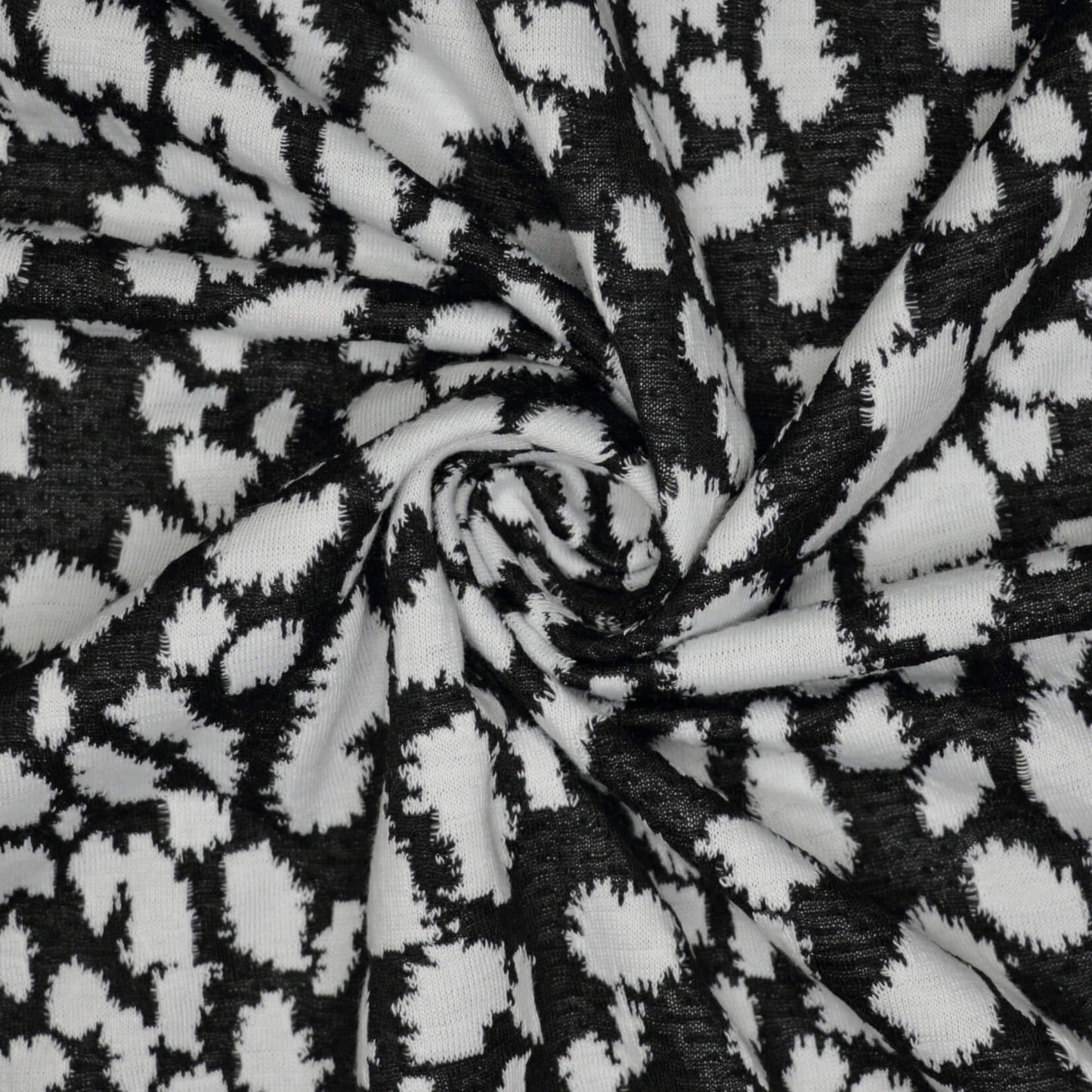 B&W Spot Knit Jacquard Jersey per/metre
