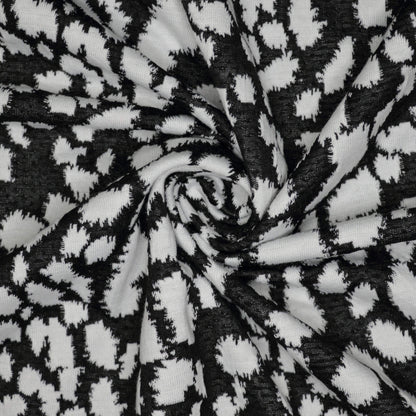 B&W Spot Knit Jacquard Jersey per/metre