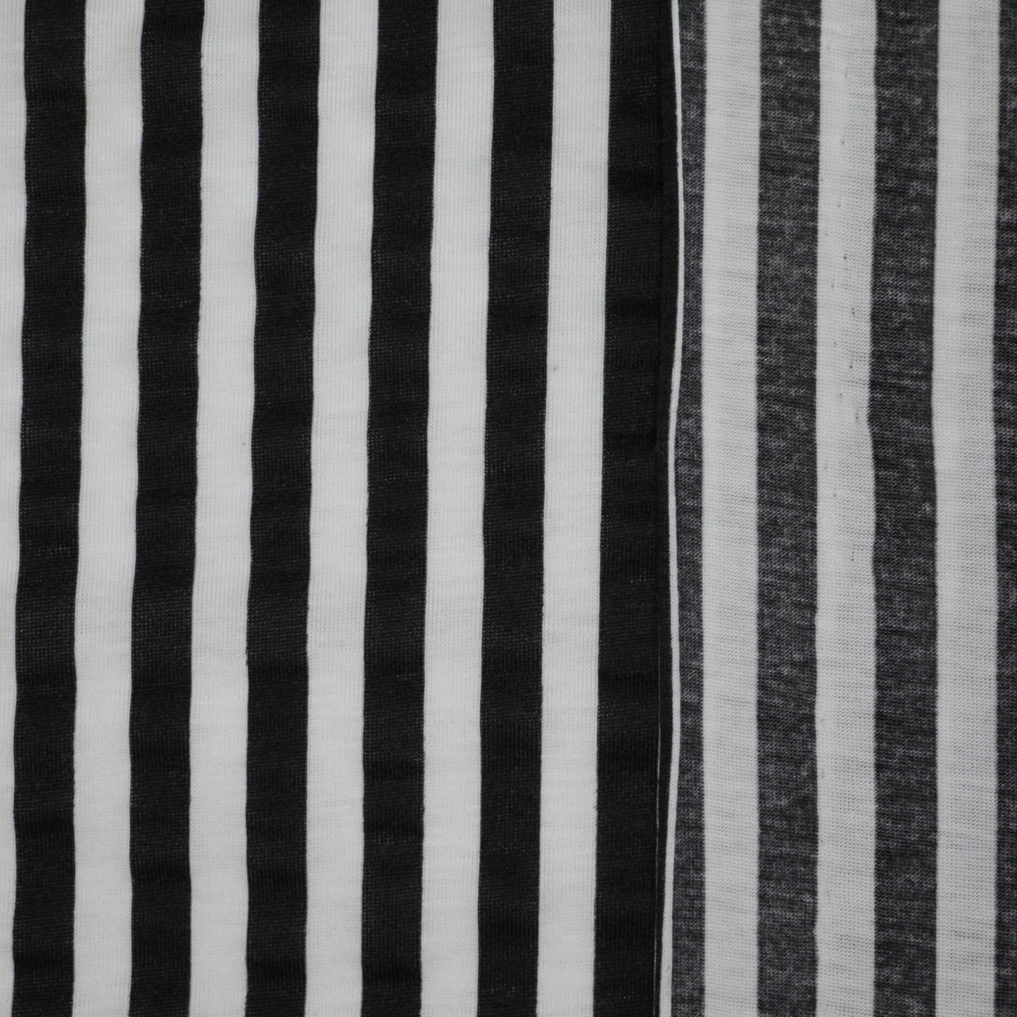 Black and White Stripe Jersey per/metre