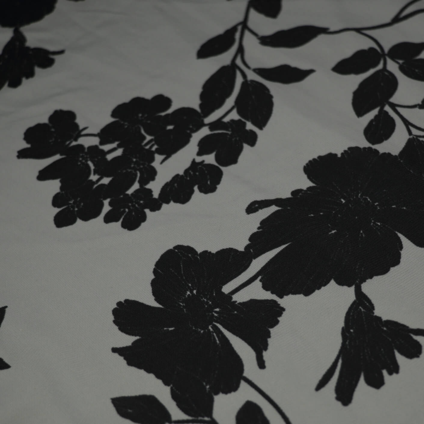 Black Floral Green Woven Poly 1m