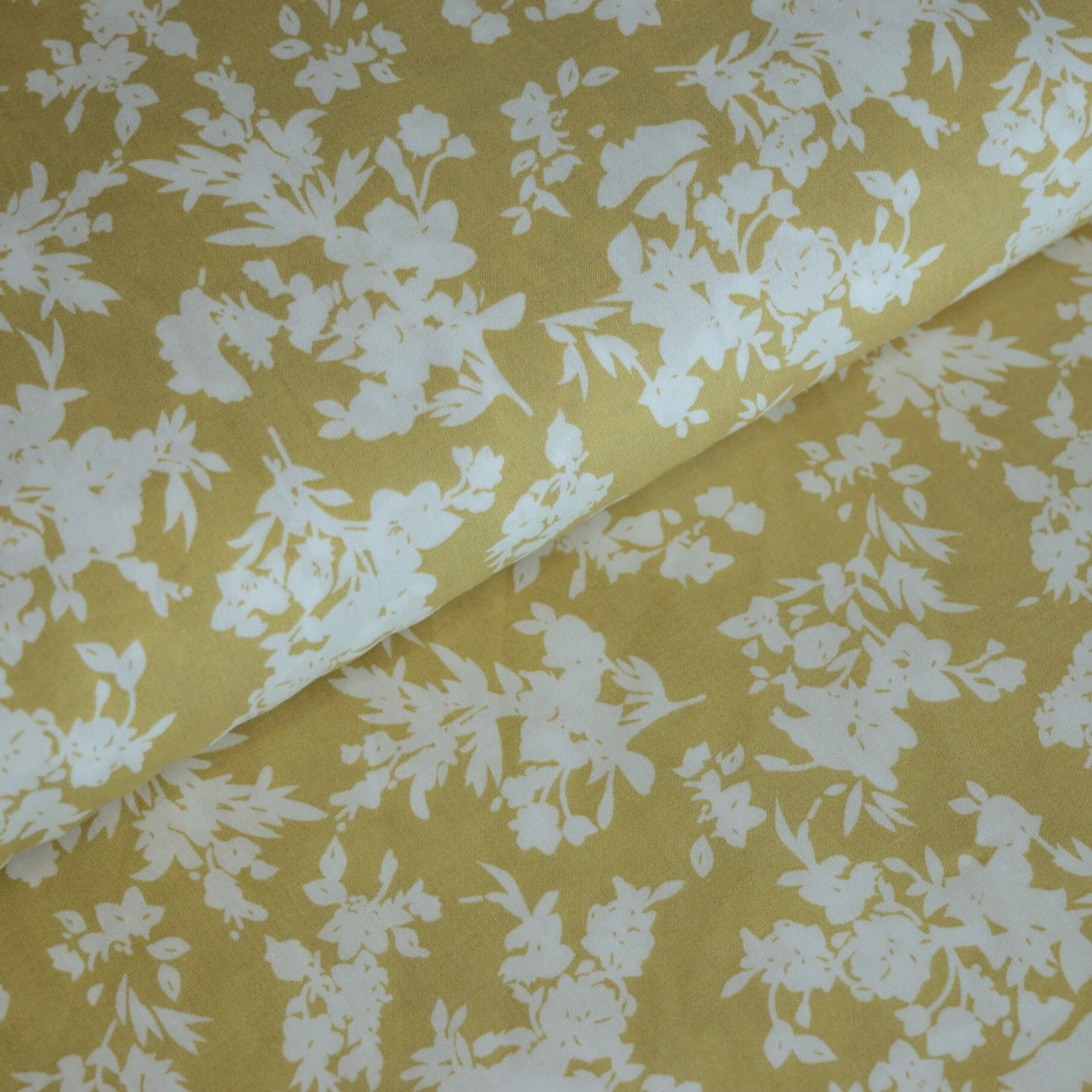 Golden Floral Silhouette Viscose per/metre
