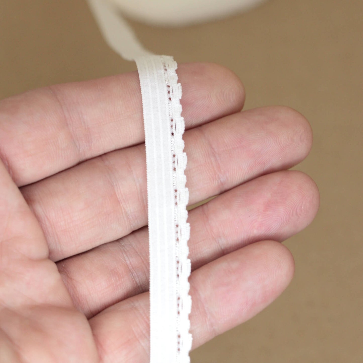 10mm Off-White Picot Elastic 3m