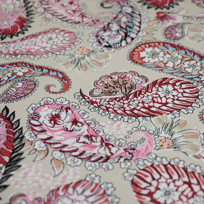 Pinky Floral Paisley 100% Viscose per/metre
