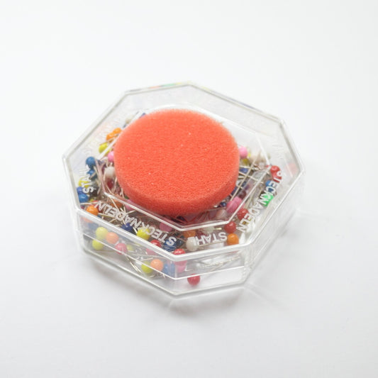 Plastic Head Pins Octagon Box with Cushion 150pk